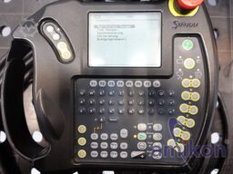 Stäubli TX90XL Industrieroboter + CS8C Steuerung