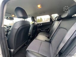 KIA Soul e-Soul DynamicLine 64 kWh LED Navi Kamera