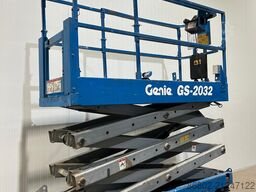 Genie GS-2032