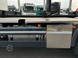 MAN TGX 33.520 6x4 BB Epsilon Q150Z SOFORT VERFÜGBAR!