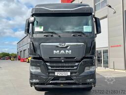 MAN TGX 33.520 6x4 BL PLATTFORM Epsilon Q150Z96