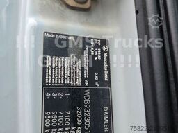 MERCEDES-BENZ Actros 3244 4144 / 8X4 / 18 Kubik Mulde German