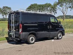 IVECO DAILY 35S16 L1H1 2xZijdeur Euro6
