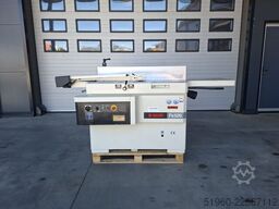 SCM FS520