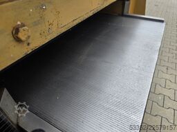 SCM S63