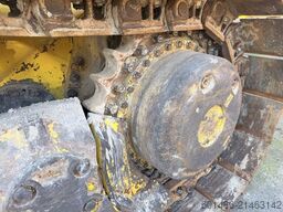 KOMATSU D 65 EX Baujahr 2021 und erst 5400 Betriebsstund