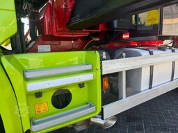 Scania R 520 LB 8x4 V8 FASSI F 660 RA.2.26 + JIB