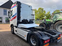 VOLVO FH 500 Unfallschaden 2 Tanks Klimaautomatik