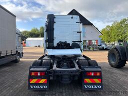 VOLVO FH 500 Unfallschaden 2 Tanks Klimaautomatik