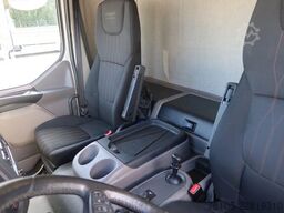 DAF LF 290 Bakwagen + Klep DHollandia 1500 kg