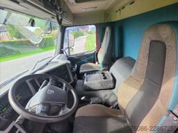 Volvo FM 420 8x2- Z-KRAAN/AFSTANDSBEDIENING!! CONTAIN...