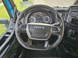 IVECO S-WAY AS260S46 6x2*4 LNG GAS