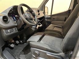 Mercedes-Benz Sprinter 317 CDI L2H2 RWD / Euro 6 / LED / Airc...