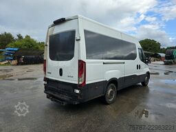 IVECO 35S16 HiMatic, Klima Automat, 1+2 Sitzer, AHK