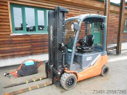 Toyota 8FBM20T Triplex 4,7m + 3.u.4. Kreis