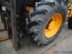 JCB 930 ALLRAD Triplex SS Kabine