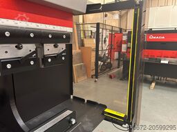 AMADA HFE M2-EVO 103 CNC PRESS BRAKE
