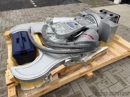 AJCE ACR72H Concrete Crusher