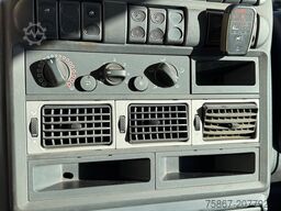 Iveco EUROCARGO 120E21