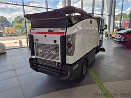 Johnston C200/201 - Compact Sweeper
