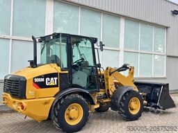 CAT 906 M 2016