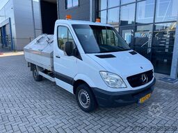 Mercedes-Benz Vuilnisauto 213CDI