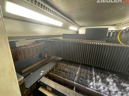 TRUMPF TruLaser 5030 mit Doppelturm-Lagersystem