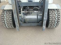 STILL RX 70 - 30 T ZINKENVERSTELLGERÄT