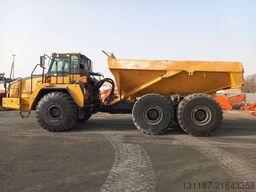 Komatsu HM400-3R (4 pcs available in Abu Dhabi)