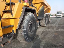 Komatsu HM400-3R (4 pcs available in Abu Dhabi)