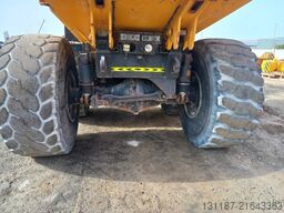 Komatsu HM400-3R (4 pcs available in Abu Dhabi)