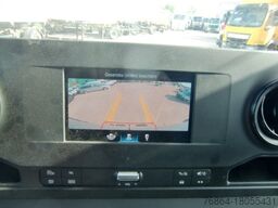 MERCEDES-BENZ SPRINTER 319 CDI STANDARD, IEBETüR