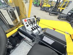 Combilift CB4000 TRIPLEX 5200 FREE-LIFT POSITIONER