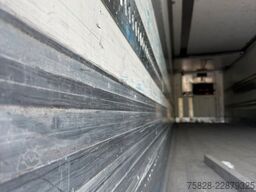 KRONE mit Thermo King /  7 cm  Wand  !!!!