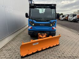 MULTICAR M31 C  4x4 + Schneeschild + Silostreuer
