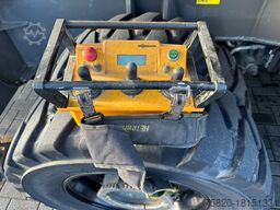 Sennebogen 608 MULTICRANE/ROUGH TERRAIN CRANE + JIB