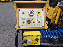 Caterpillar AP300 / 1 OWNER / SERVICED!