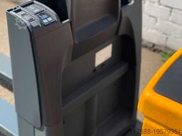 Jungheinrich Service Neu - nur 2.375 Std.