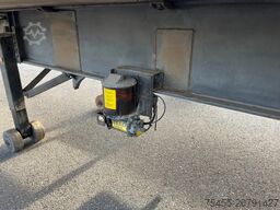 NETAM-FRUEHAUF ONCKR 30-218A - BPW - Dhollandia - 65.141