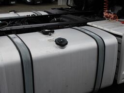 MAN TGX 18.460 E6 XXL  Retarder Kühlbox Navi 2Tanks