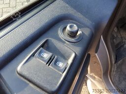 Weiz Industrie- und Robotertechnik GmbH Weiz Industrie- und Robotertechnik GmbH Weiz Industrie- und Robotertechnik GmbH