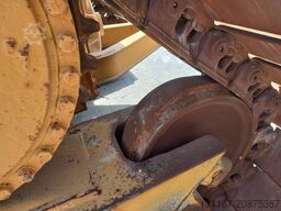 CAT D6R LGP (Abu Dhabi)