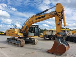 Liebherr R 946LC (Lifting Cab)