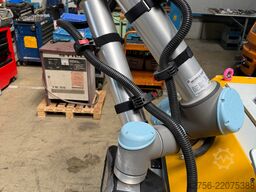 Universal Robots UR10 Cobot