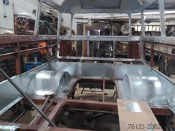 MERCEDES-BENZ Vorgänger Sprinter O 319 Samba mit Faltdach AC