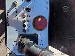 Holland Lift N-195EL12