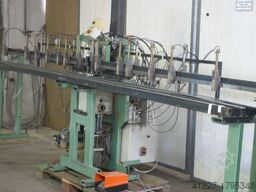 Hess mit vielen einstellbaren Anschlägen