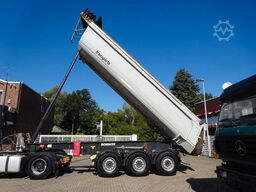 SCHMITZ CARGOBULL Kippauflieger mit 3 Achsen ca. 24 m³ 2x Bestand