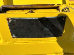 mehrere Schneepflüge Schmidt, Küpper Weisser