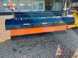  mehrere Schneepflüge Schmidt, Küpper Weisser